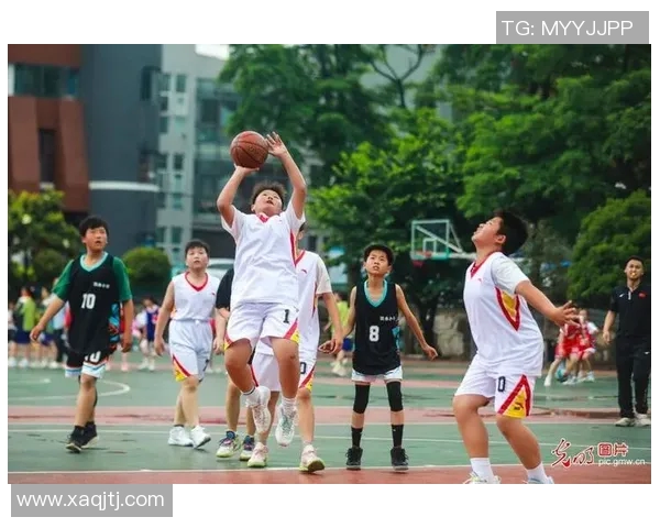 篮球场上的风云人物打篮球明星男生头像的魅力与风采 篮球场上的风云人物打篮球明星男生头像的魅力与风采